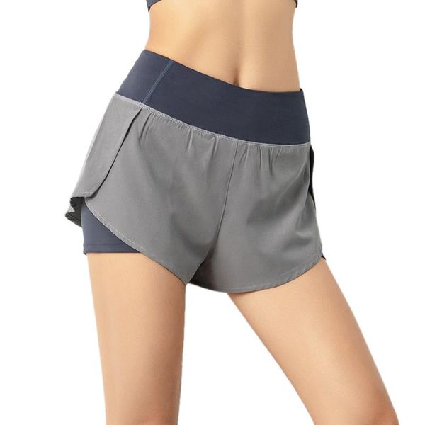 ladies quick-drying yoga gym shorts sports fitness workout running outfits, White;red
ladies quick-drying yoga gym shorts sports fitness workout running outfits, White;red