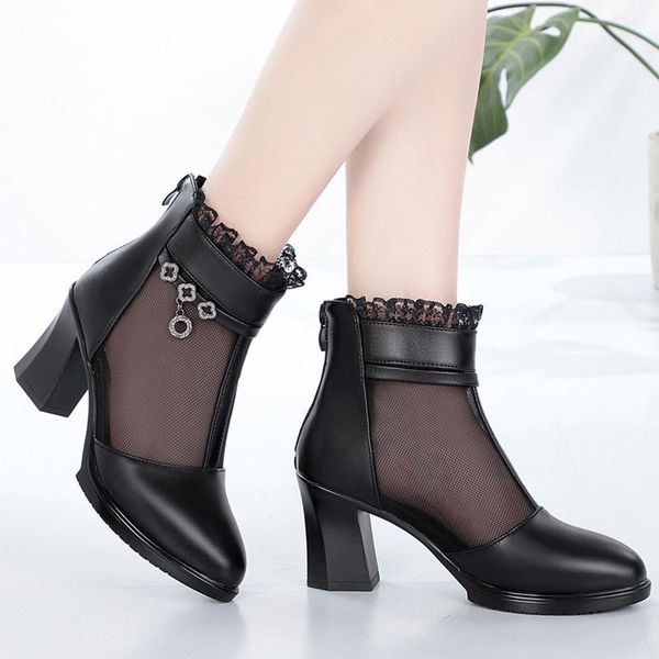 dress shoes spring autumn women's fashion breathable black genuine leather women casual mesh hollow high heel
dress shoes spring autumn women's fashion breathable black genuine leather women casual mesh hollow high heel