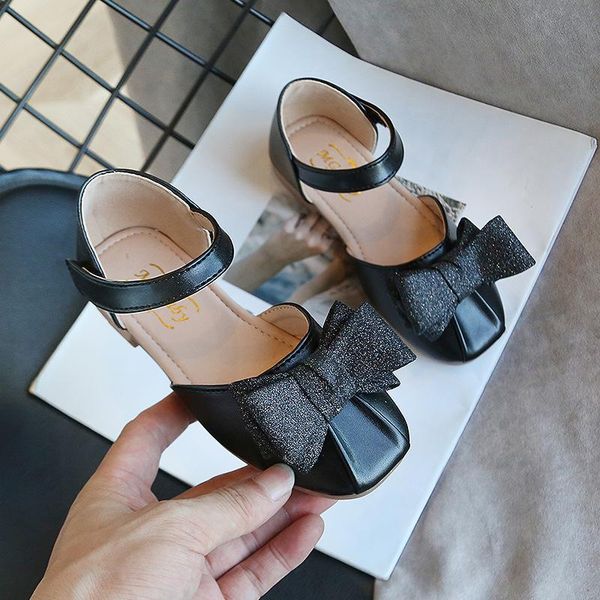 children's sandals baby anti-slip princess shoes summer primary school bow little girl, Black;red
children's sandals baby anti-slip princess shoes summer primary school bow little girl, Black;red