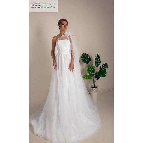 other wedding dresses white tulle one shoulder floor-length a-line chapel train custom made layered skirt bridal gowns
other wedding dresses white tulle one shoulder floor-length a-line chapel train custom made layered skirt bridal gowns