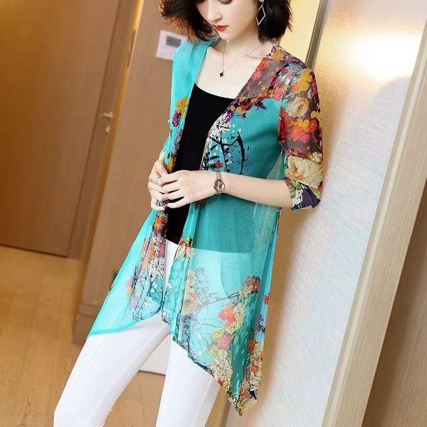 women's blouses & shirts women 2021 summer fashion floral print shirt female loose casual blouse ladies sun-protection thin s09, White
women's blouses & shirts women 2021 summer fashion floral print shirt female loose casual blouse ladies sun-protection thin s09, White