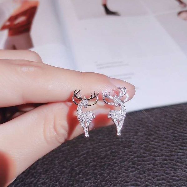 crystal elk ear stud 925 silver needle women christmas diamond earrings jewelry holiday gift, Golden;silver
crystal elk ear stud 925 silver needle women christmas diamond earrings jewelry holiday gift, Golden;silver