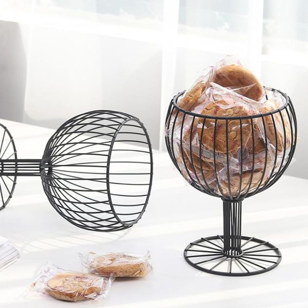 nordic fruit basket simple iron art folding candy snacks fruits vegetable drain rack tray living room desk plate kitchen storage & organizat
nordic fruit basket simple iron art folding candy snacks fruits vegetable drain rack tray living room desk plate kitchen storage & organizat