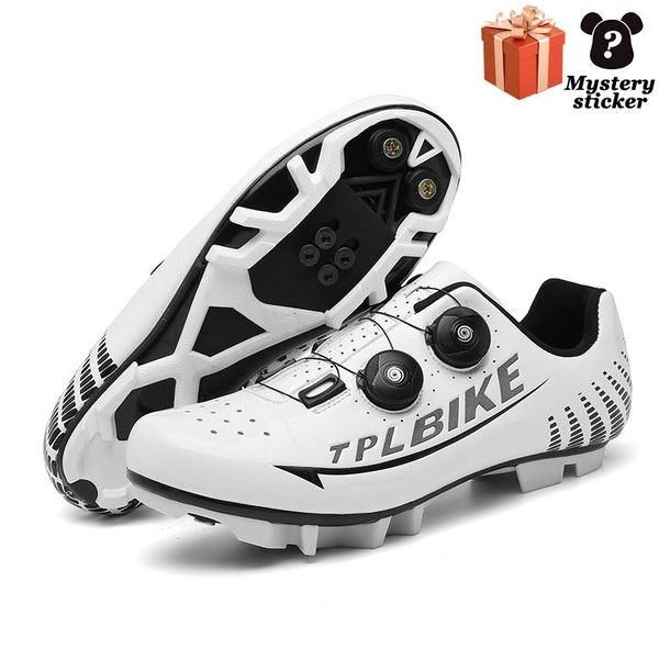 cycling footwear 2021mtb men's mountain biking shoes non-slip self-locking professional racing couple deodorant techno, Black
cycling footwear 2021mtb men's mountain biking shoes non-slip self-locking professional racing couple deodorant techno, Black