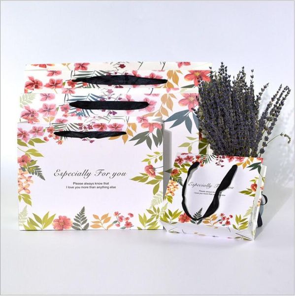 gift wrap 10pcs thicken paper bag flower printed large clothing shopping with handle wedding birthday package
gift wrap 10pcs thicken paper bag flower printed large clothing shopping with handle wedding birthday package