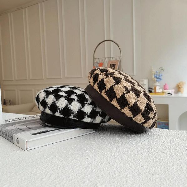 berets 2021 jennie beret hats houndstooth french for women tweed winter flat painter hat boinas de invierno para mujer, Blue;gray
berets 2021 jennie beret hats houndstooth french for women tweed winter flat painter hat boinas de invierno para mujer, Blue;gray