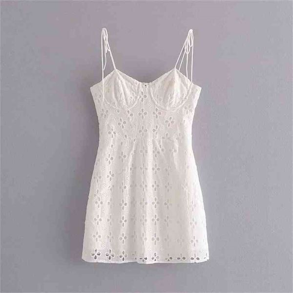 stylish chic openwork embroidery adjustable strap mini dress women fashion strapless backless dresses 210531, Black;gray
stylish chic openwork embroidery adjustable strap mini dress women fashion strapless backless dresses 210531, Black;gray