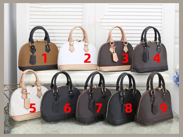 with lock + tag women shoulder bags chain messenger handbags shell wallet purse ladies cosmetic crossbody fashion tote pu patent leather 9ap
with lock + tag women shoulder bags chain messenger handbags shell wallet purse ladies cosmetic crossbody fashion tote pu patent leather 9ap