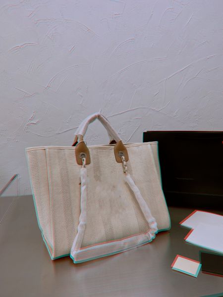 2021 wholesale european and american styles various style beach bags shopping bag of sequins pearl canvas with letter
2021 wholesale european and american styles various style beach bags shopping bag of sequins pearl canvas with letter