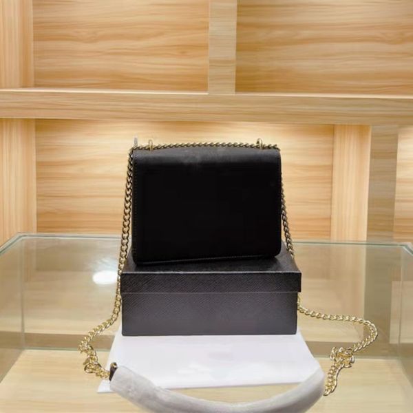 designer wallet luxury crossbody bag shoulder bags gold chain genuine leather high-quality various styles fashion brand with original box si
designer wallet luxury crossbody bag shoulder bags gold chain genuine leather high-quality various styles fashion brand with original box si