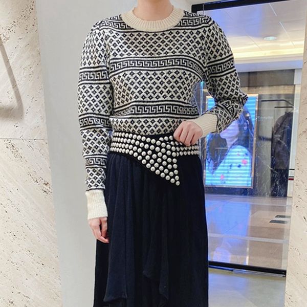 sweaters women long sleeve sweater o-neck geometric printing vintage knit jumper, White;black
sweaters women long sleeve sweater o-neck geometric printing vintage knit jumper, White;black