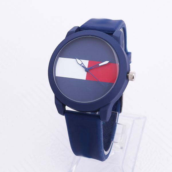 sale wholesale quartz battery luxury watches for men silicone strap 40mm watch 2021, Slivery;brown
sale wholesale quartz battery luxury watches for men silicone strap 40mm watch 2021, Slivery;brown