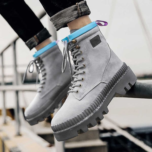 autumn and winter high men's martin boots british fashion small leather sho board leisure sports
autumn and winter high men's martin boots british fashion small leather sho board leisure sports