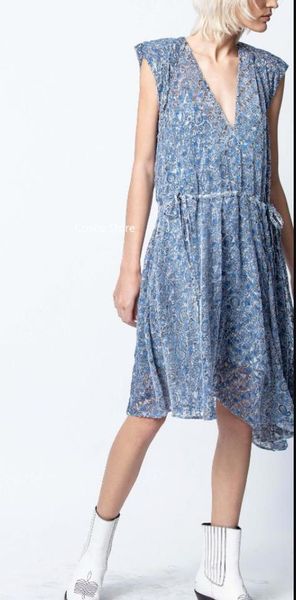 casual dresses vintage pattern velvet star print viscose silk dress for women, Black;gray
casual dresses vintage pattern velvet star print viscose silk dress for women, Black;gray