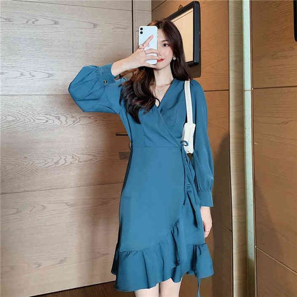 mermaid skirt retro waist tie western style ruffled irregular dress female french v-neck long-sleeved black dress 210412, Black;gray
mermaid skirt retro waist tie western style ruffled irregular dress female french v-neck long-sleeved black dress 210412, Black;gray