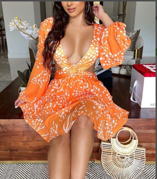 casual dresses 2021 summer style polka dot printing v-neck hollow dress women's slim-fit suspender, Black;gray
casual dresses 2021 summer style polka dot printing v-neck hollow dress women's slim-fit suspender, Black;gray
