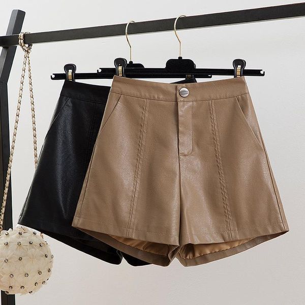 women's shorts autumn winter black pu faux leather women waist wide leg elegant female short pants y134, White;black
women's shorts autumn winter black pu faux leather women waist wide leg elegant female short pants y134, White;black