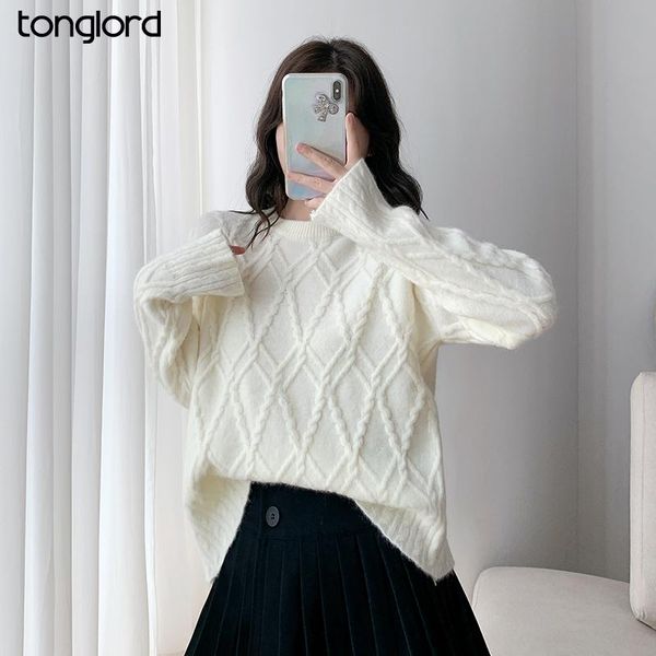 women's sweaters tonglord 2021 autumn winter solid loose rhombus thick wool o-neck long sleeve pullovews knitted female, White;black
women's sweaters tonglord 2021 autumn winter solid loose rhombus thick wool o-neck long sleeve pullovews knitted female, White;black