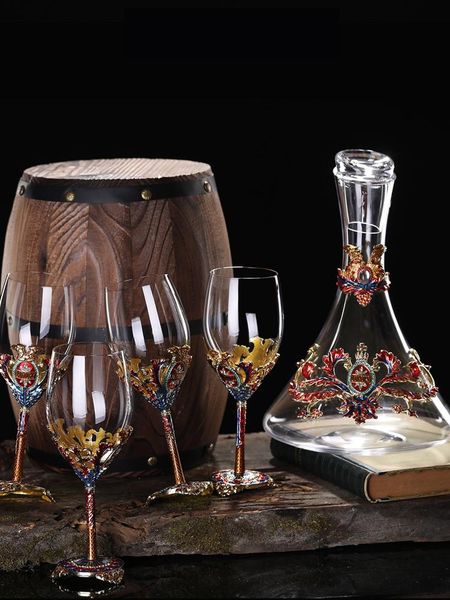 wine glasses red glass decanter set high-end crystal goblet household large cup champagne wedding party gift
wine glasses red glass decanter set high-end crystal goblet household large cup champagne wedding party gift