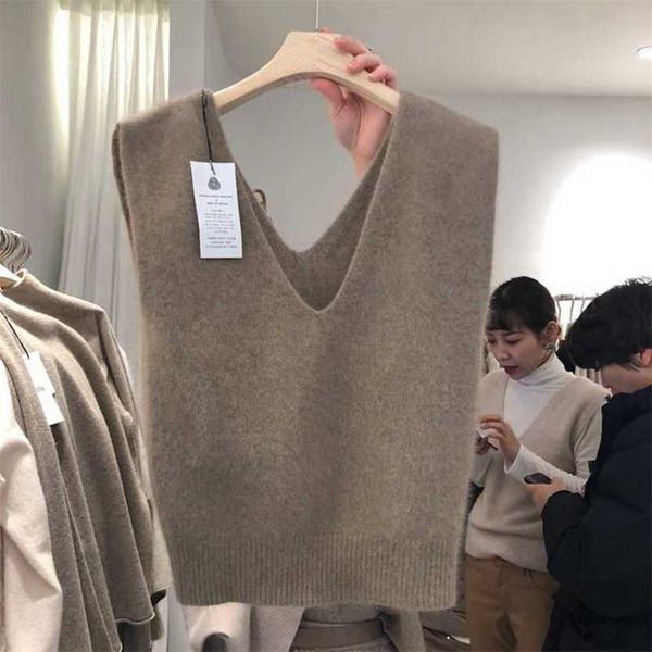 nimorog aijie cashmere sweater women vest ladies knitted autumn winter sleeveless v-neck pullover korean female vest 211009, Black;white
nimorog aijie cashmere sweater women vest ladies knitted autumn winter sleeveless v-neck pullover korean female vest 211009, Black;white