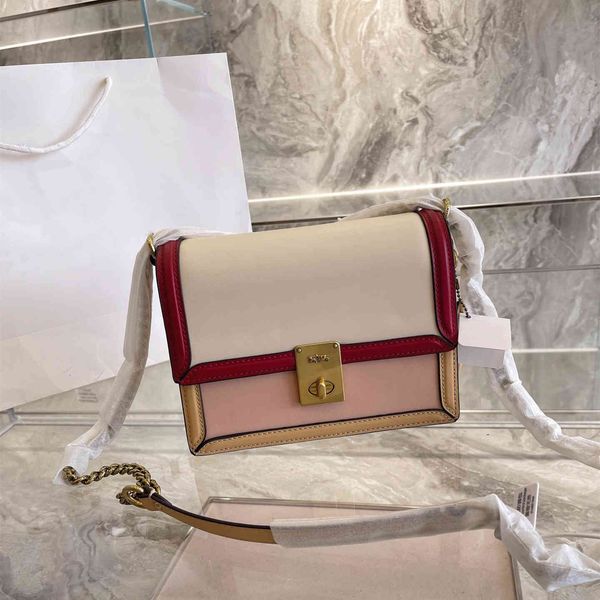 design hand women's hatton small square women's single shoulder messenger chain color matching leather hutton bag, Red;black
design hand women's hatton small square women's single shoulder messenger chain color matching leather hutton bag, Red;black