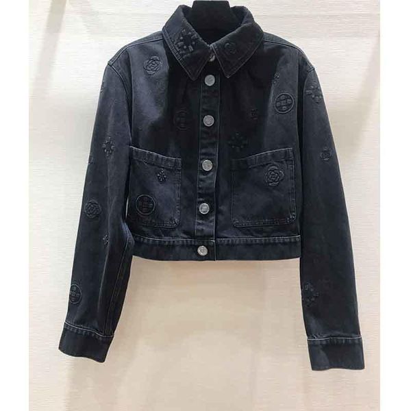 jackets cosmicchic 2021 spring denim jacket women bomber coat single breasted long sleeve embossed camellia ladies, Black;brown
jackets cosmicchic 2021 spring denim jacket women bomber coat single breasted long sleeve embossed camellia ladies, Black;brown