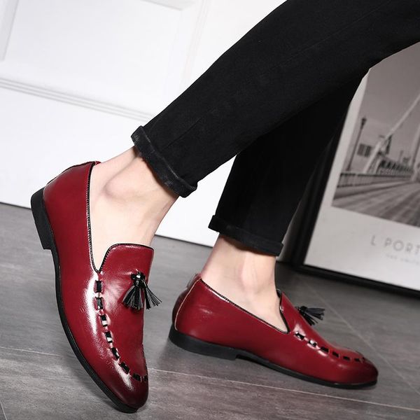 dress shoes 2021 fashion leather men formal tassel wedding slip-on flat nightclub loafers plus size 37-48, Black
dress shoes 2021 fashion leather men formal tassel wedding slip-on flat nightclub loafers plus size 37-48, Black