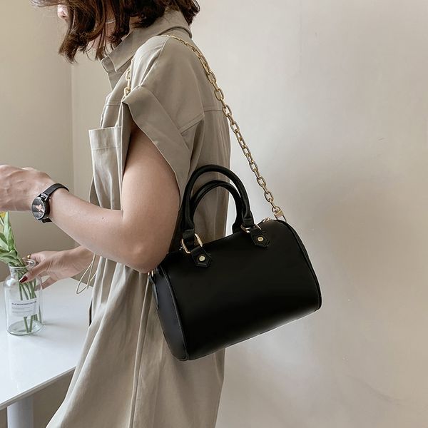 women's classical brand design old flower boston bag with chain shoulder straps and wide strap fashion hand bags #7201 good
women's classical brand design old flower boston bag with chain shoulder straps and wide strap fashion hand bags #7201 good
