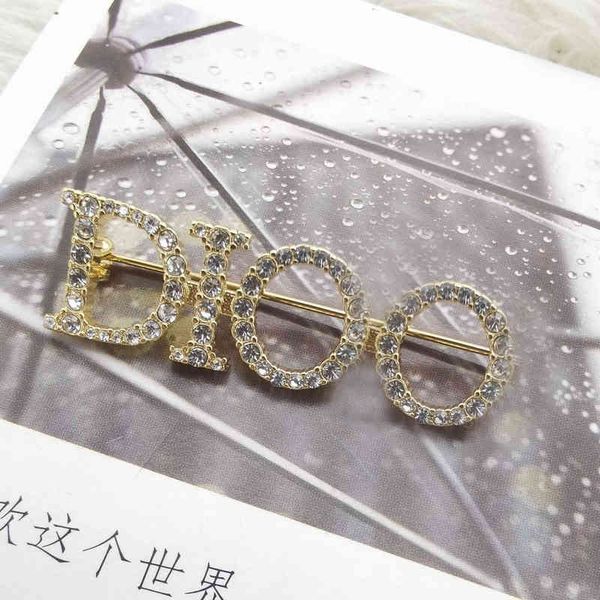 76% off designer jewelry family korean version high-grade light luxury fashion simple letter pearl rhinestone brooch hairpin net red ins hai, Golden;silver
76% off designer jewelry family korean version high-grade light luxury fashion simple letter pearl rhinestone brooch hairpin net red ins hai, Golden;silver