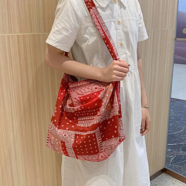 evening bags women shoulder bag 2021 casual crossbody cotton fabric print single large capacity korean style handbag
evening bags women shoulder bag 2021 casual crossbody cotton fabric print single large capacity korean style handbag