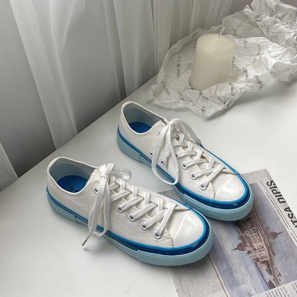 classic white blue low men vulcanize shoes summer flats travel shoes casual lace-up sneakers for men couple man canvas sneakers
classic white blue low men vulcanize shoes summer flats travel shoes casual lace-up sneakers for men couple man canvas sneakers