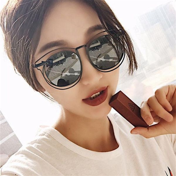 sunglasses mirror goggle lens frame female women brand vintage sun glasses, White;black
sunglasses mirror goggle lens frame female women brand vintage sun glasses, White;black