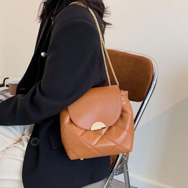evening bags luxury designer bucket 2021 small chain handbags women leather shoulder bag lady france cross body
evening bags luxury designer bucket 2021 small chain handbags women leather shoulder bag lady france cross body