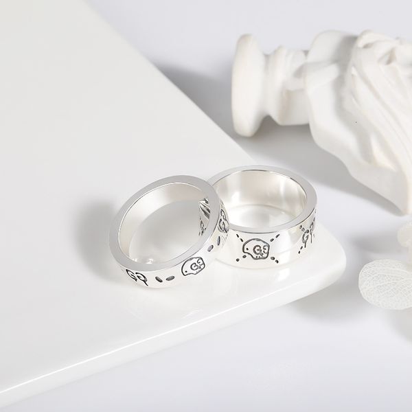 ring gujia 925 silver double g letter ghost skull couple elf fashion simple trend men's and women's pair
ring gujia 925 silver double g letter ghost skull couple elf fashion simple trend men's and women's pair