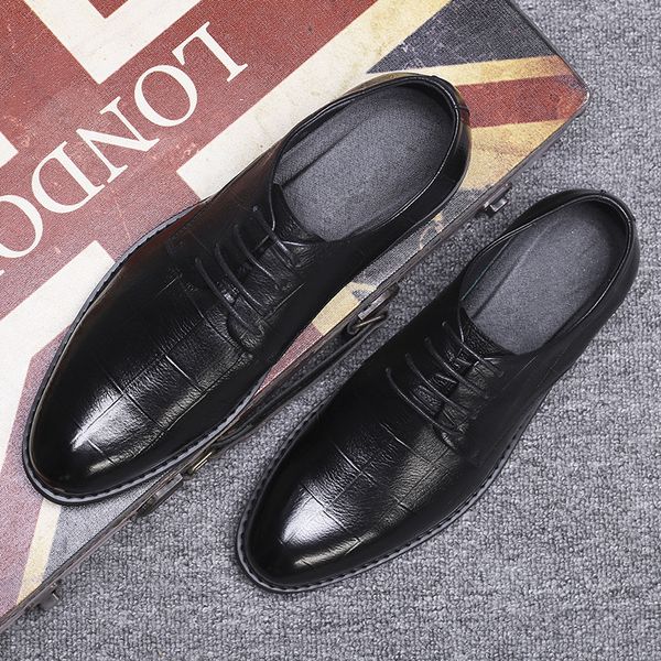 new leather shoes men business formal mens shoes british trend men cowhide casual shoes black korean style youth
new leather shoes men business formal mens shoes british trend men cowhide casual shoes black korean style youth