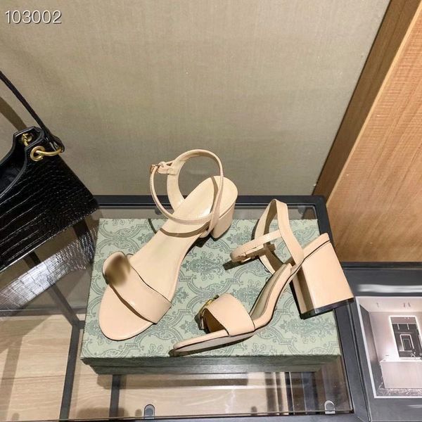 sandals slippers g family sandals women's thick heel one line belt 2021 new y version xia xiannvfeng transparent fashion middle heel ch, Black
sandals slippers g family sandals women's thick heel one line belt 2021 new y version xia xiannvfeng transparent fashion middle heel ch, Black