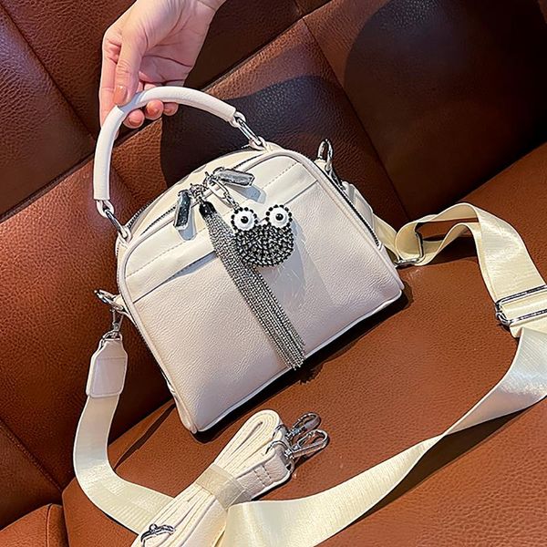 evening bags soft split leather handle tassel women's handbag tote shoulder crossbody sac femme white messenger bolso mujer
evening bags soft split leather handle tassel women's handbag tote shoulder crossbody sac femme white messenger bolso mujer