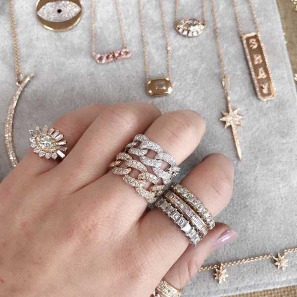 sparkling hollow out chain painting full diamond ring luxury 925 sterling silver pave white z rings for women men jewelry cluster, Golden;silver
sparkling hollow out chain painting full diamond ring luxury 925 sterling silver pave white z rings for women men jewelry cluster, Golden;silver