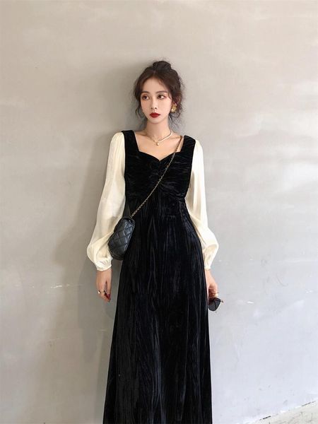 casual dresses elegant hepburn style black spliced velvet dress women's autumn 2021 french retro fashion, Black;gray
casual dresses elegant hepburn style black spliced velvet dress women's autumn 2021 french retro fashion, Black;gray