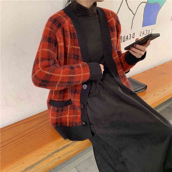 2colors autumn and winter korean style v neck knittd cardigans womens soft plaid sweaters cardigan womens(c9801) 210423, White;black
2colors autumn and winter korean style v neck knittd cardigans womens soft plaid sweaters cardigan womens(c9801) 210423, White;black