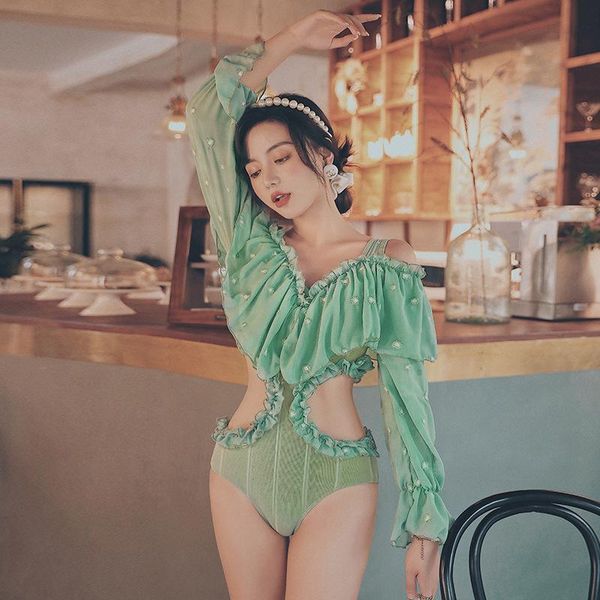 ruffle one piece swimming suit for women korean swimsuit female swim bikini push up girls swimwear retro long sleeve out one-piece suit
ruffle one piece swimming suit for women korean swimsuit female swim bikini push up girls swimwear retro long sleeve out one-piece suit