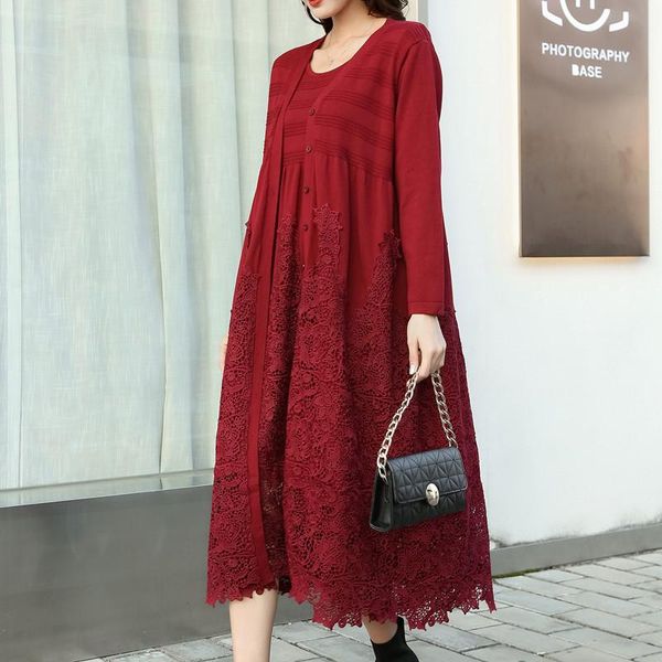 casual dresses 2021 autumn female fashion knitted long dress crotchet embroidery sleeves empire elegant longos vestidos plus size, Black;gray
casual dresses 2021 autumn female fashion knitted long dress crotchet embroidery sleeves empire elegant longos vestidos plus size, Black;gray