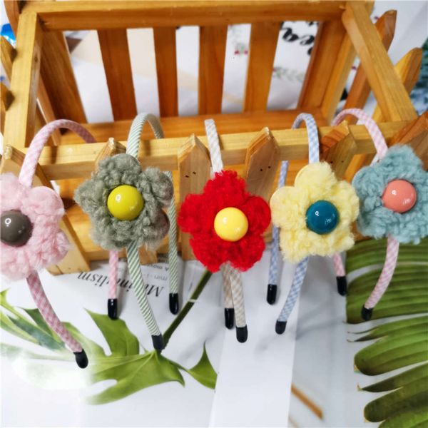 hairpin korean pearl sunflower hairpin simple little girl hairband lovely cloth face fresh flower headdress hair ornament, Golden;silver
hairpin korean pearl sunflower hairpin simple little girl hairband lovely cloth face fresh flower headdress hair ornament, Golden;silver