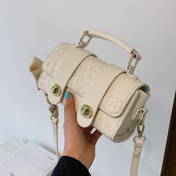 evening bags women's shoulder/crossbody bag fashion clamshell hasp ribbons decorative chain leather handbags wholesale 2021 female
evening bags women's shoulder/crossbody bag fashion clamshell hasp ribbons decorative chain leather handbags wholesale 2021 female
