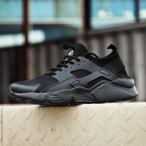 luxury designer shoes men sneakers breathable women summer running shoes lace up basket homme outdoor walking footwear big size, Black
luxury designer shoes men sneakers breathable women summer running shoes lace up basket homme outdoor walking footwear big size, Black