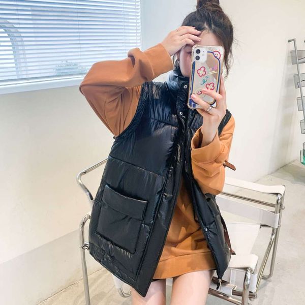large pocket large size women's clothing street loose bright vest winter thickened warm, White
large pocket large size women's clothing street loose bright vest winter thickened warm, White