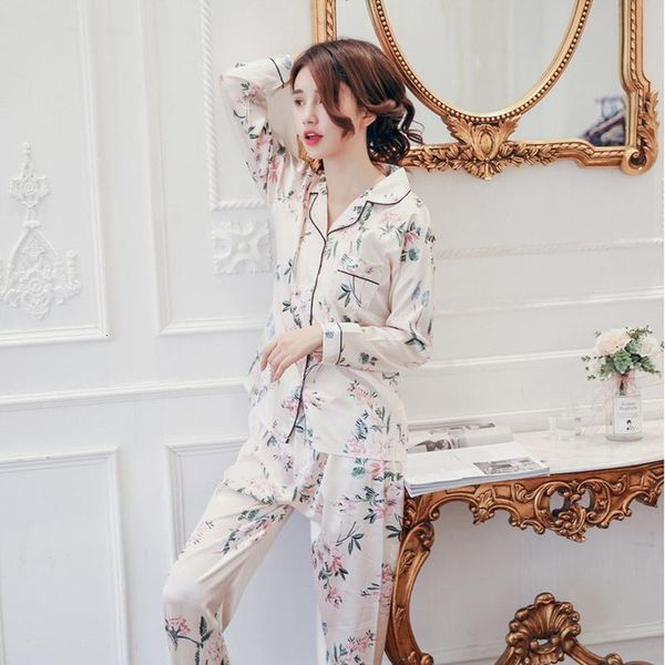 sleepwear 2 pieces pyjama kit sleepwear winter warm pajamas set for women 's nightwear suit sleep sets bathrobe home, Black;red
sleepwear 2 pieces pyjama kit sleepwear winter warm pajamas set for women 's nightwear suit sleep sets bathrobe home, Black;red