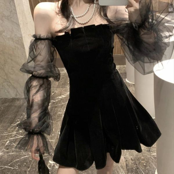 gothic vintage women dresses off shoulder lanter sleeve mesh patchwork velvet mini dark street black for female, Black;gray
gothic vintage women dresses off shoulder lanter sleeve mesh patchwork velvet mini dark street black for female, Black;gray
