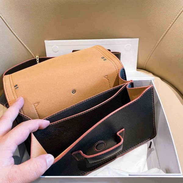 women luxurys designers bags 2021 womens handbags purses designer crossbody wallet bag louisbags_18 inverted triangle with soft fabric and f
women luxurys designers bags 2021 womens handbags purses designer crossbody wallet bag louisbags_18 inverted triangle with soft fabric and f