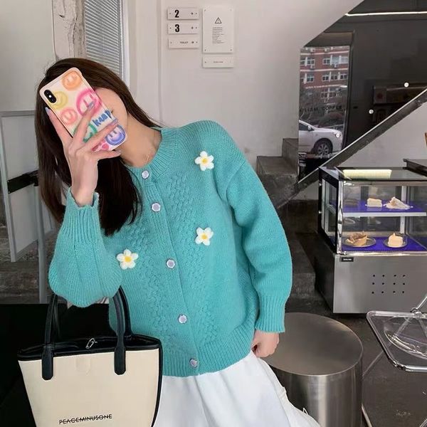 luxury women's jackets flower sweater cardigan women's loose lazy wind spring and autumn lovely round neck short knitted coat, Black;brown
luxury women's jackets flower sweater cardigan women's loose lazy wind spring and autumn lovely round neck short knitted coat, Black;brown